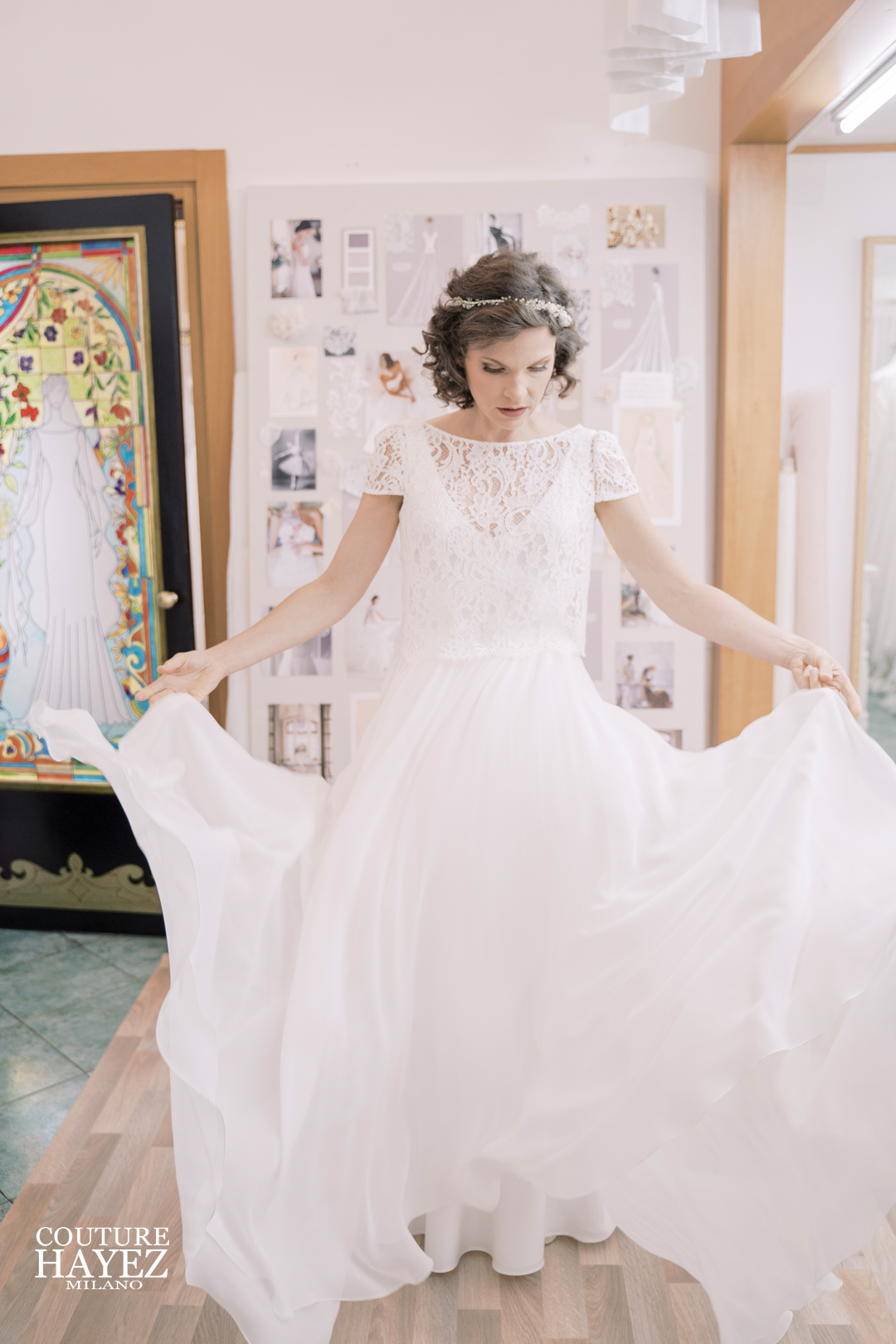 vestiti e abiti sposa 2021, In Atelier per l'ultima prova abito di Claire sposa 2020