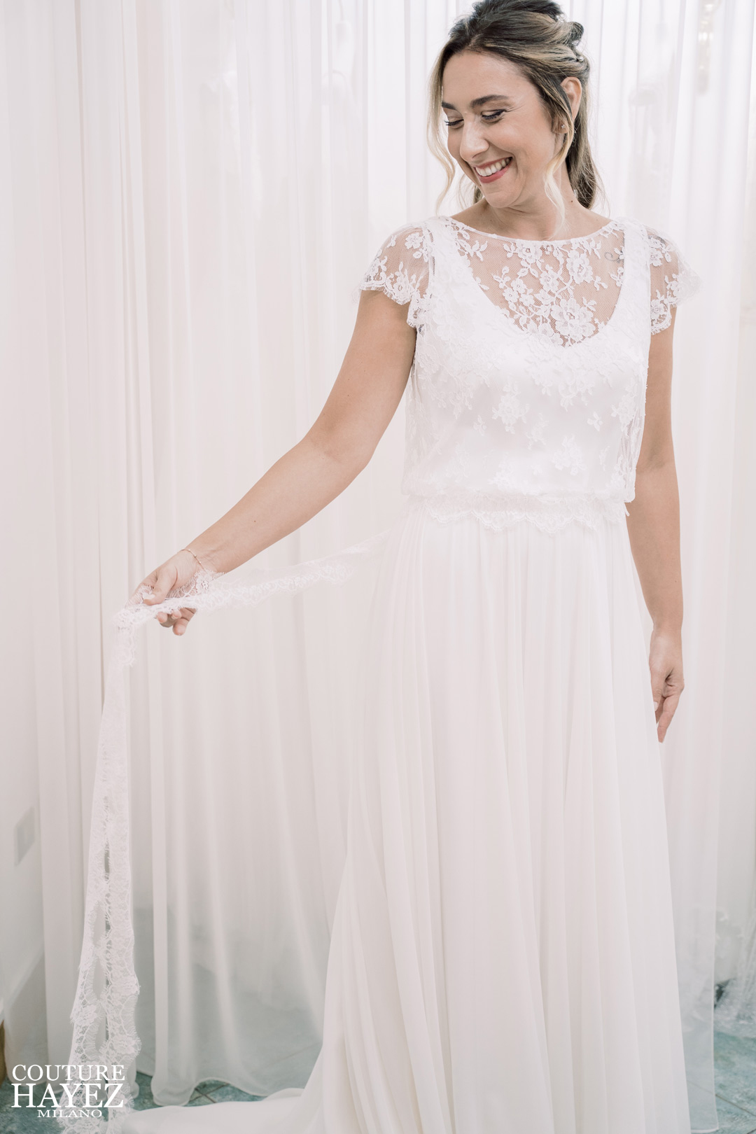 vestiti e abiti da sposa milano unici ed originali, abiti leggeri per nozze al mare, abiti da sposa in pizzo leggero